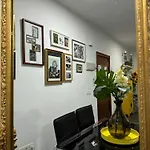 A 20 pasos del Museo Picasso