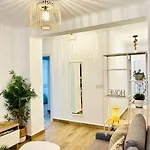 New Spacious And Cozy Apartment - Malaga