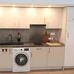 Mariposita Malaga, New Historic City Centre Apartment With Private Patio