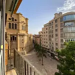 3 Rooms y 3 baths y aparcamiento Catedral Málaga