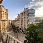 3 Rooms y 3 baths y aparcamiento Catedral Málaga