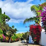 Riviera Del Sol Piscinas Playas Y Golf