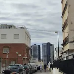 Malaga Prime Location - Stylish Apartment With Free Wifi, Free Parking, Steps From The Historic Center