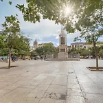 Homely Málaga San Juan de Letran Plaza de la Merced