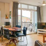 Beautiful Apartment In Malaga With Wifi