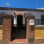 Gran Casa Cerca De La Playa Con 3 Dormitorios En Pedregalejo