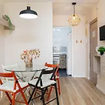 Malaga Central Station - Relax & Comfort