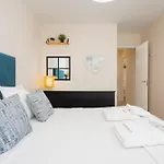Malaga Central Station - Relax & Comfort