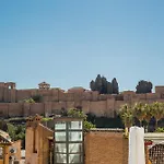 C89 - Penthouse With Private Terrace
