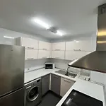El Torcal Luxury Apartment With Free Parking