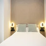 Chinitas Urban Hostel