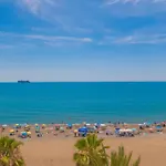 Amplio Apartamento Frente Al Mar