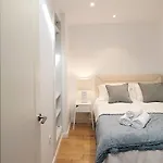 Sánchez Pastor FreshApartments by Bossh! Apartments