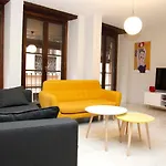 Camas Roomalaga By Bossh! Apartments