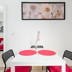 Mabb-Quiet Apt With Private Patio Walking Distance To Downtown