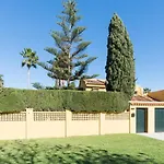 Guadalmar: Villa Con Piscina
