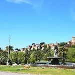 Apartamento 2 dorm cerca del centro