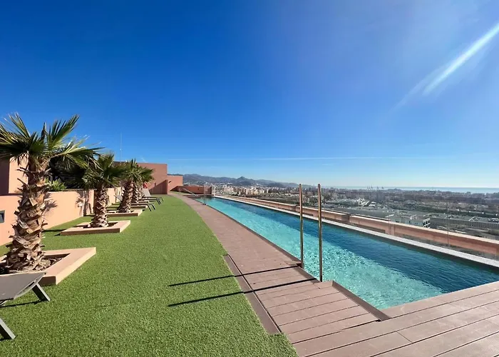 Sky Garden & Seasonal Pool Views By Ele Apartments