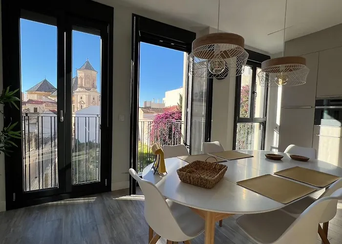 Holidays2Malaga Alta Downtown Pool Paddle And Parking New Building