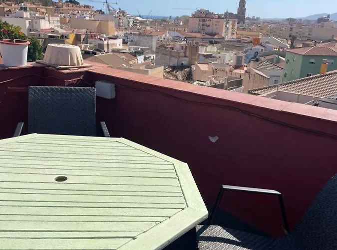 Two Bedroom Apartment In Malaga Center With Views