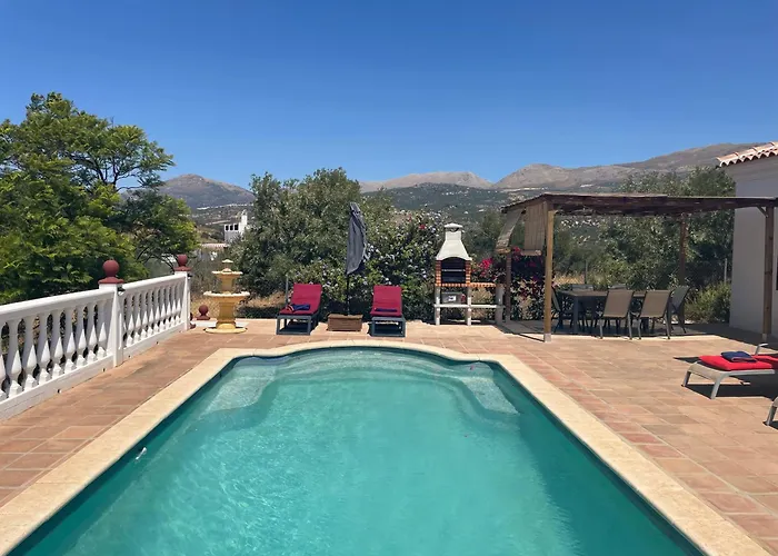 Villa In Alcaucin