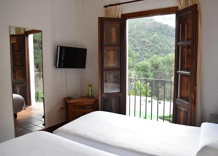 Hotel Humaina