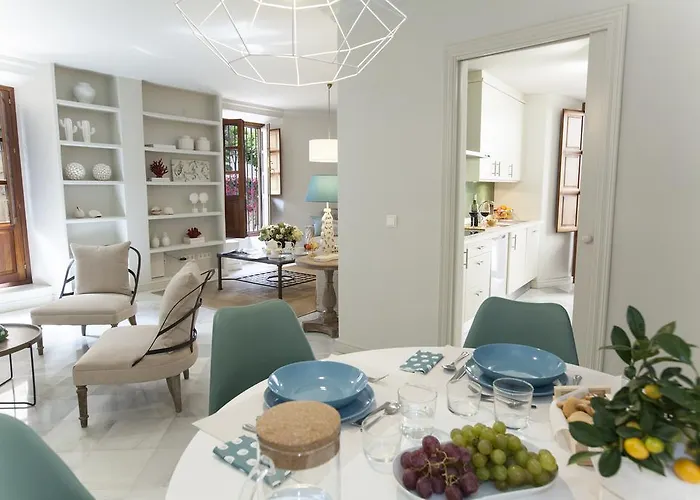 Gr Suites Boutique Picasso