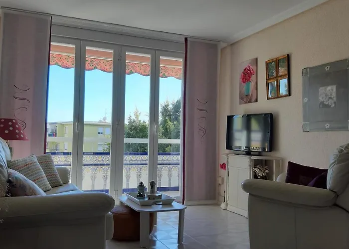 Malaga Huelin- piso con terraza 3ª línea de playa