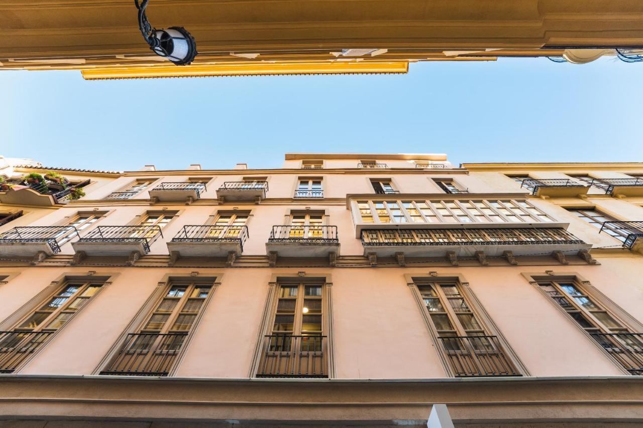 Debambu Larios Málaga