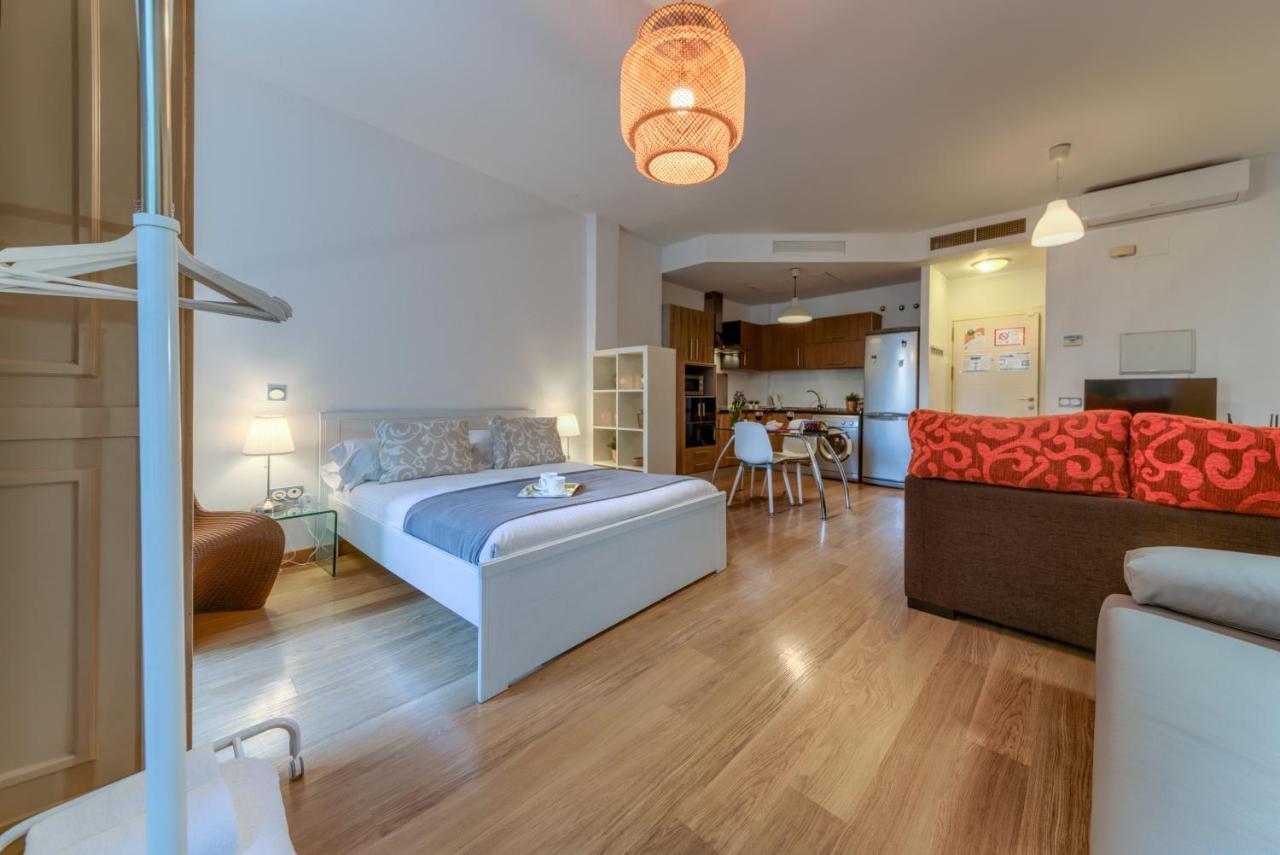 Apartamento Lyrioshomes Apartamento Estudio La Biznaga Málaga