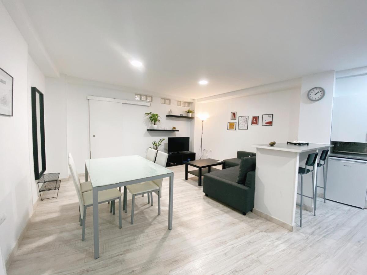 Gmc Turistics - Great For Groups & Families Apartamento Málaga