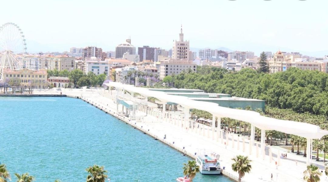 Primera Línea De Playa En La Malagueta Apartamento