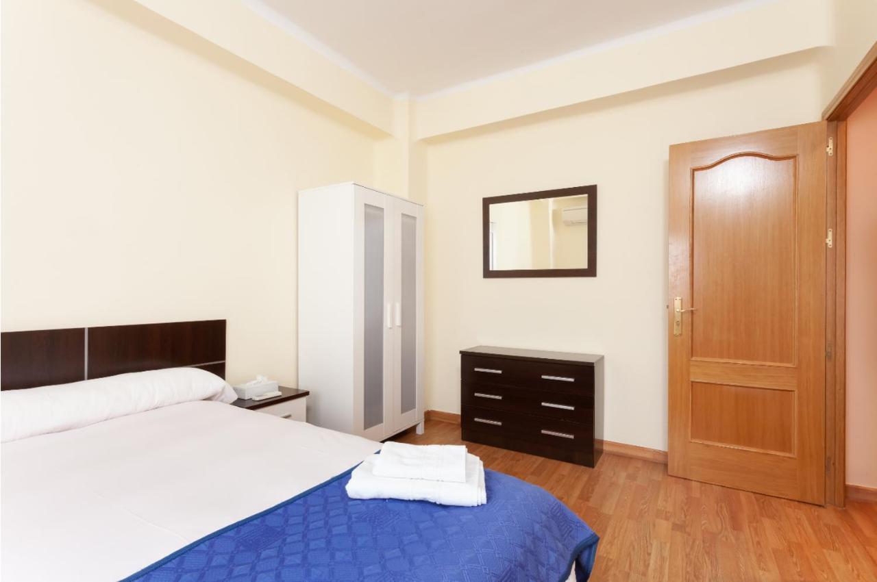 Nicemalaga Junto Al Centro Familias Grupos 7hab Apartamento
