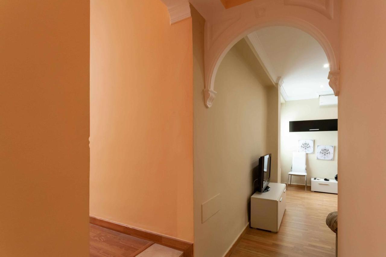 Nicemalaga Junto Al Centro Familias Grupos 7hab Apartamento *