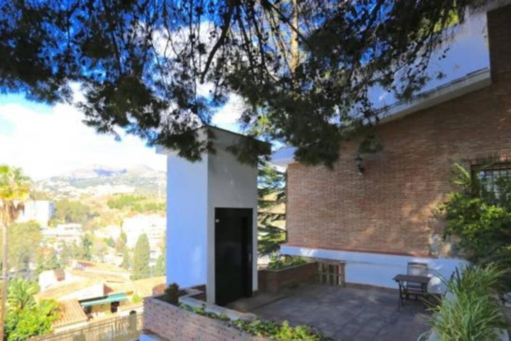 Villa Cerca De La Playa,piscina Privada,bbq *