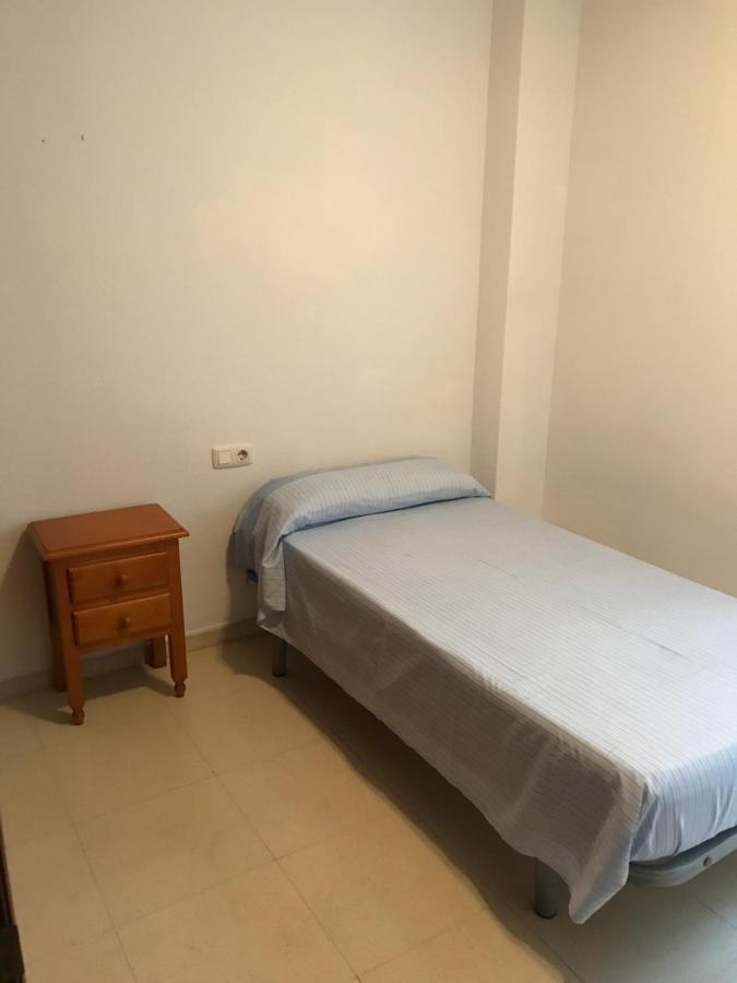 Apartamento Teatinos Con Piscina Espectacular, Aire Acondicionado En Salón-comedor Y Ventiladores En Málaga