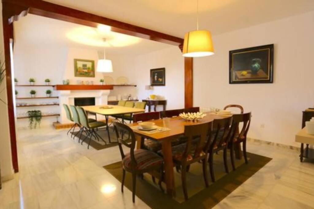Villa Cerca De La Playa,piscina Privada,bbq Malaga