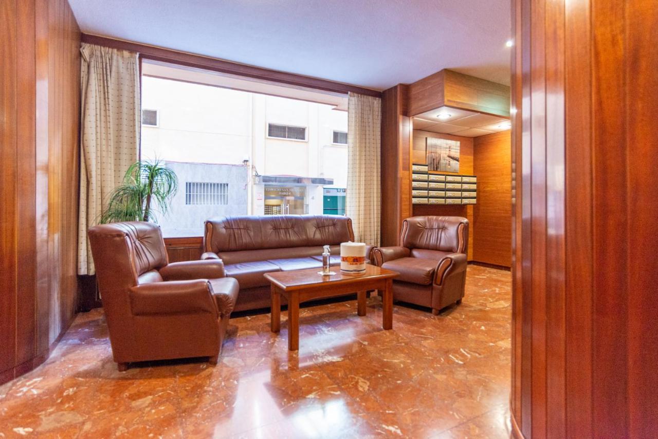 Faro, Bonito En La Malagueta Apartamento Málaga