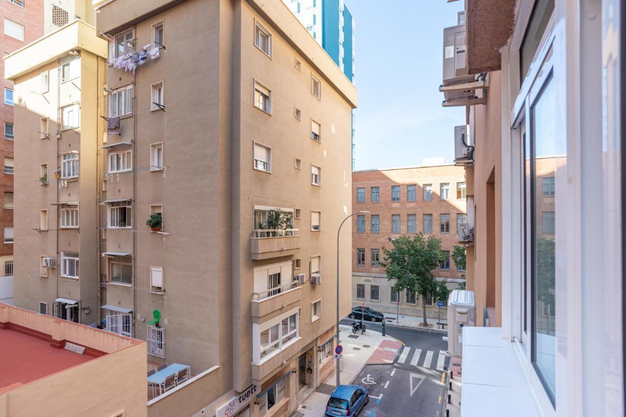 Apartamento Faro, Bonito En La Malagueta Málaga