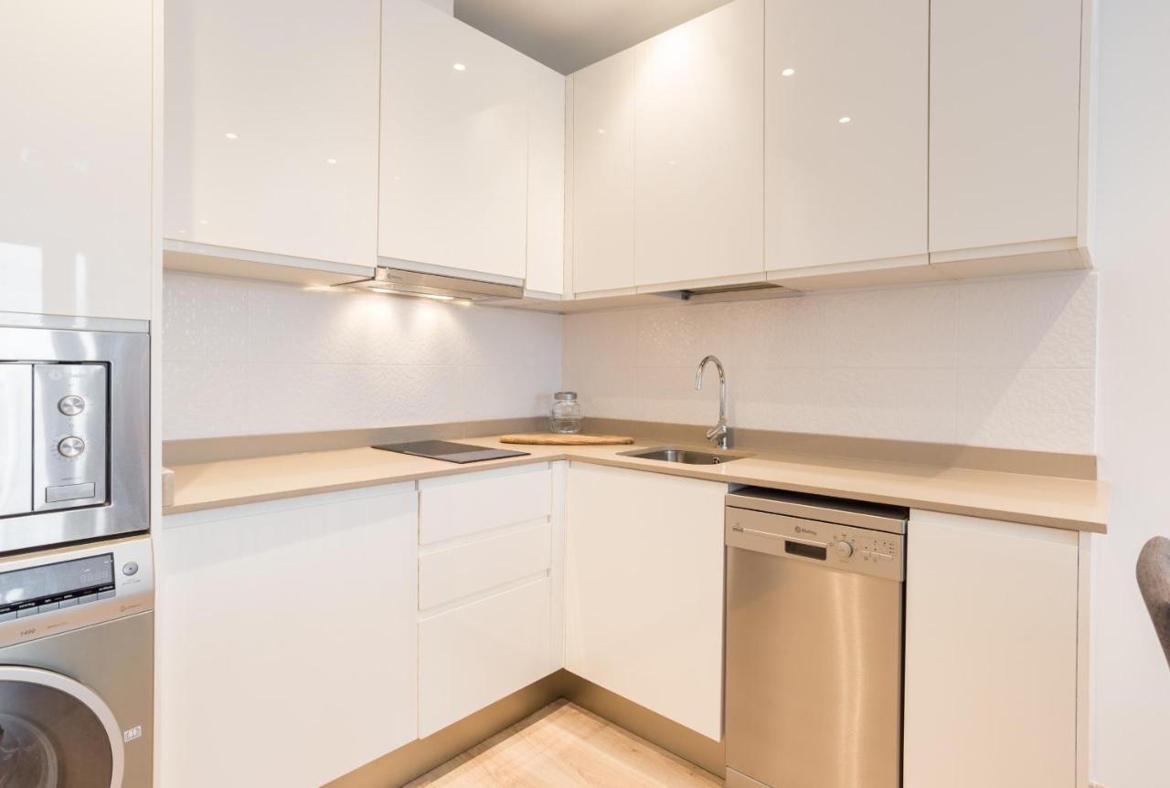 Apartamento Urbe10 Premium Atarazanas 4 Bedrooms *