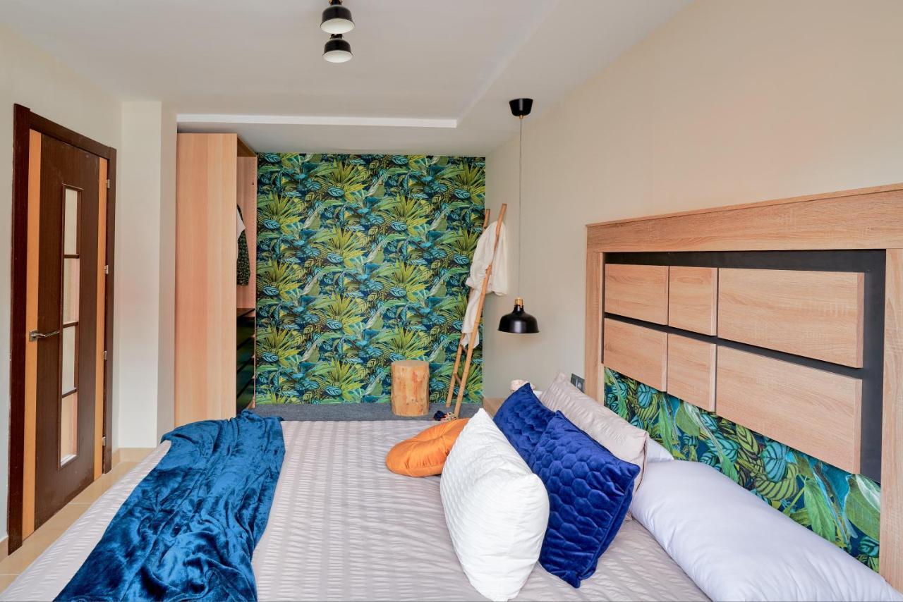 Apartment La Macarena Airport *