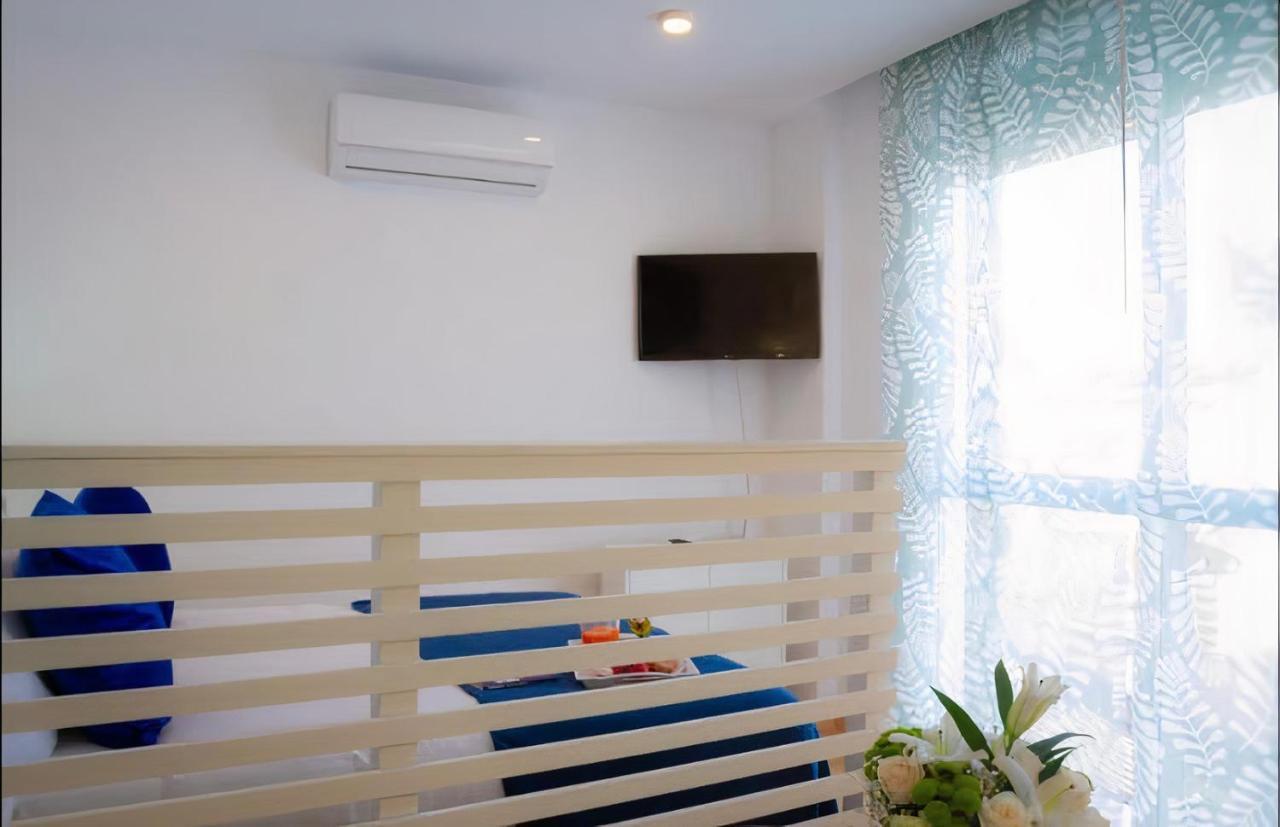 Estudio Junto A Plaza Merced Apartment