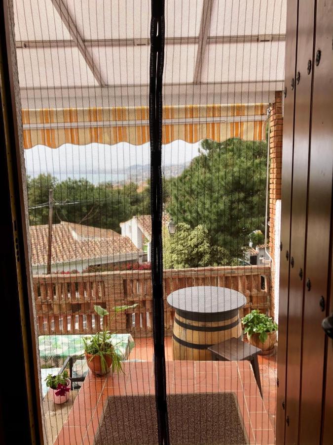 A Home-from-home With Stunning Views Fibre-optic Broadband + Uk And Spanish Tv Apartment *