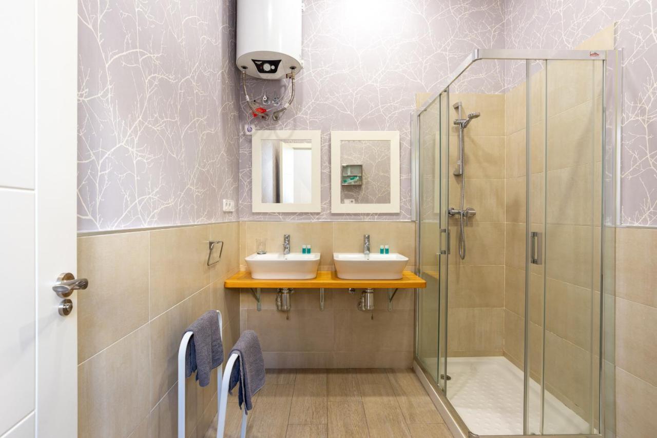 Urbe10 Angel 1 Bedroom 3c