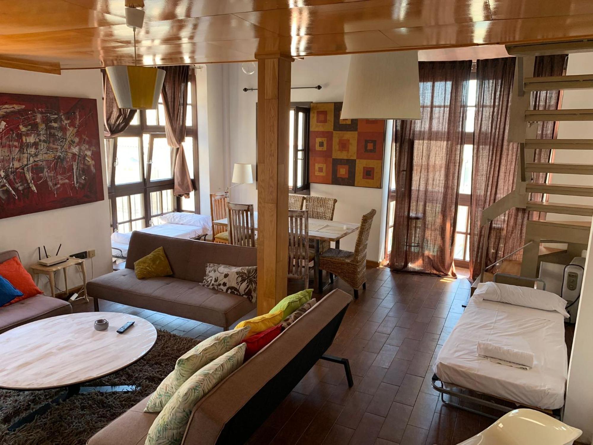 Apartamento C/carretería Málaga