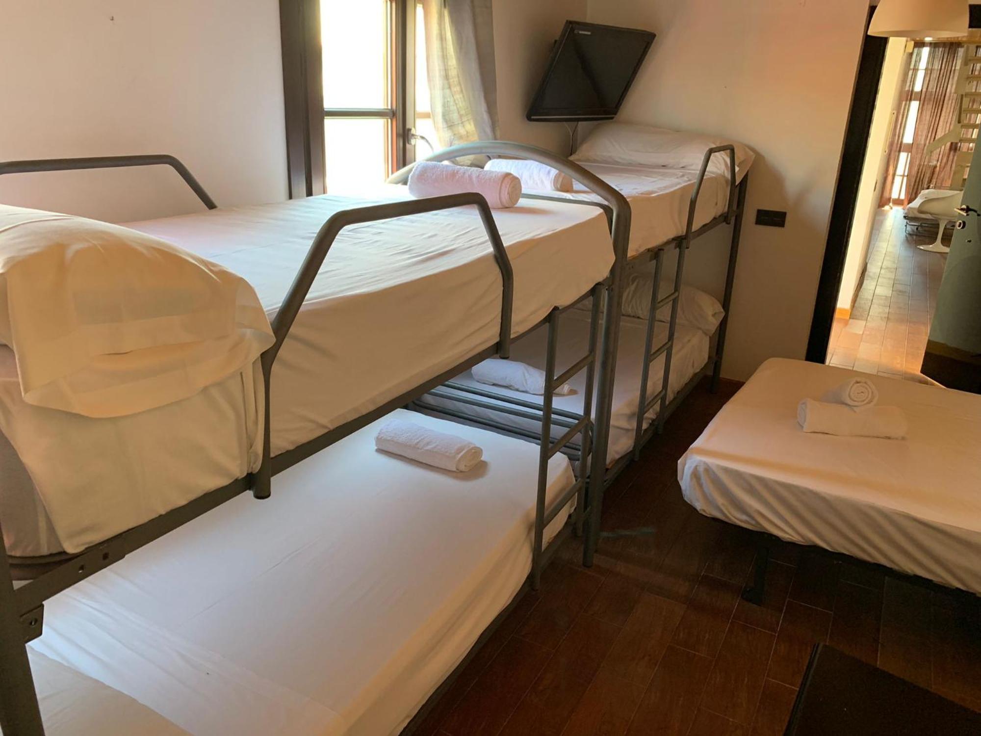 Apartamento C/carretería