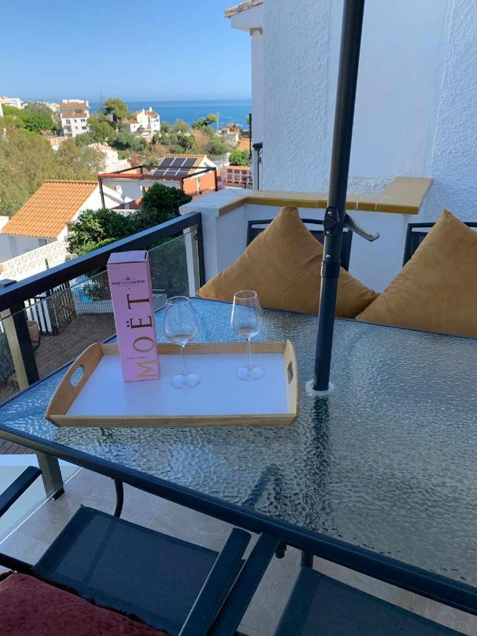Villaescondidaapartamento En Con Vista Abierta Al Mar Apartamento Málaga