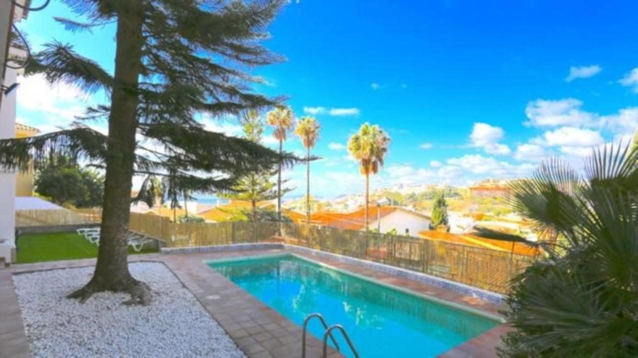 Villa Cerca De La Playa,piscina Privada,bbq
