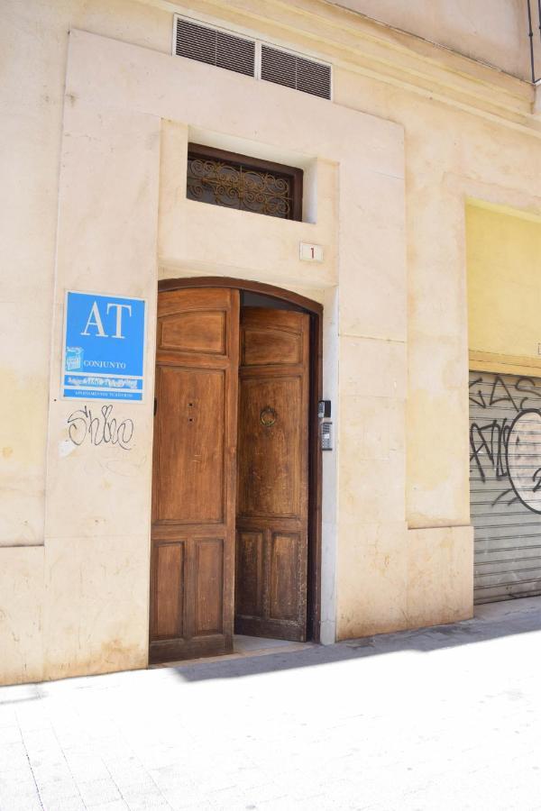 Apartamento C/carretería Málaga