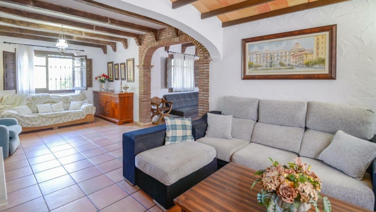 Cortijo Alejandro - Campanillas By Ruralidays * Malaga